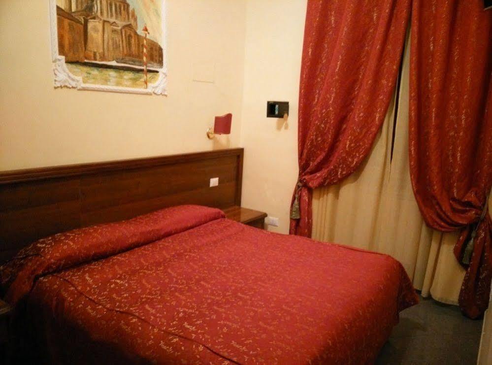 B&B Rudy Center Ρώμη Εξωτερικό φωτογραφία